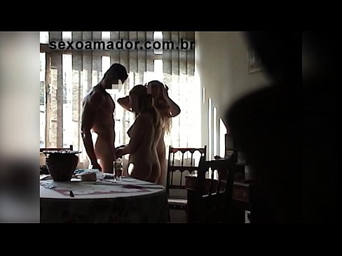 ❤️ Mmekọahụ enyi na-akpọ a ibu nwoke na a threesome na ya ❤️  Ihe na-akpali agụụ mmekọahụ n'ụlọ  ❌️❤